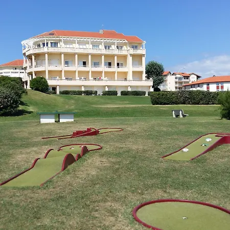 Aparthotel & Golf Eugenie