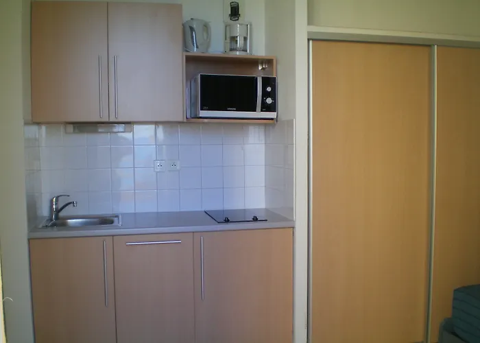 & Golf Eugenie Aparthotel