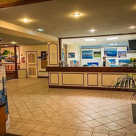 公寓式酒店 梅尔欧仁妮高尔夫酒店