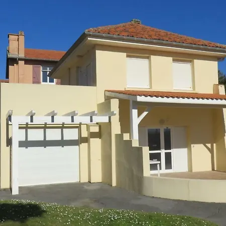 Résidence Mer&golf Eugénie 4*