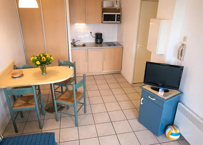 Lejlighedshotel & Golf Eugenie 4*