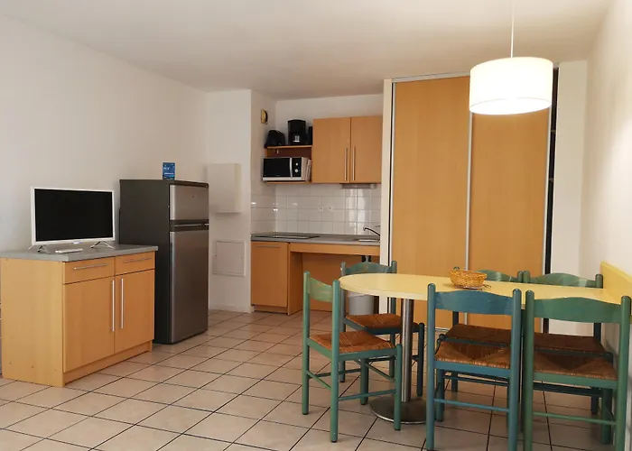 & Golf Eugenie Lejlighedshotel